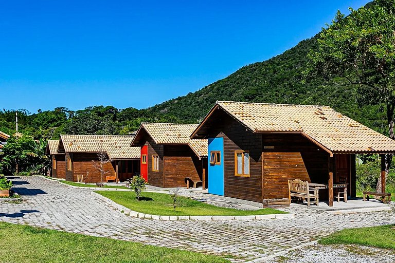 Charmosa Cabana em lindo sítio. Wi-fi e Ar - cab6