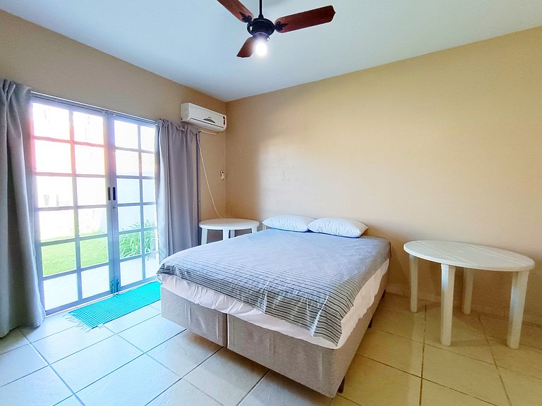Piscina, churrasq, ar cond. casa/400m mar - ALE90