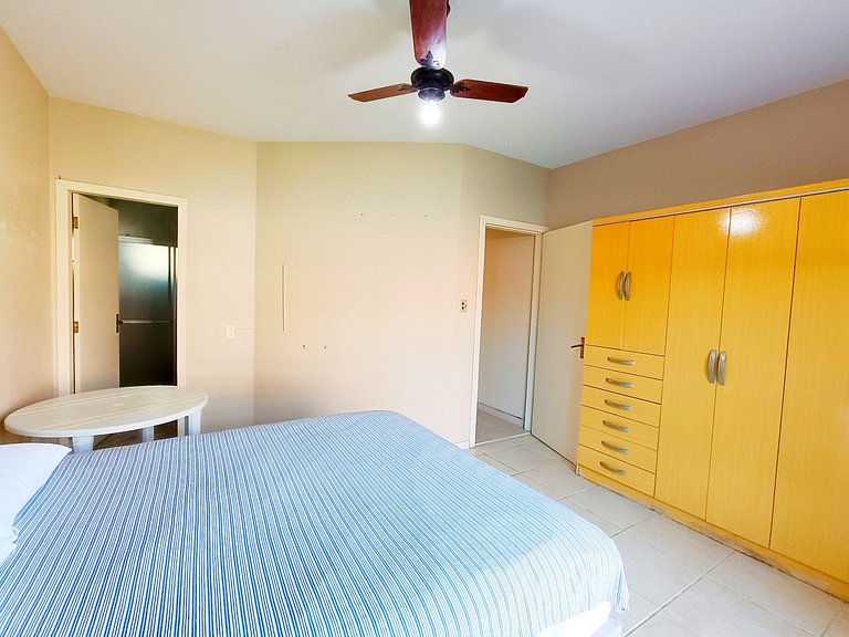 Casa na praia dos Ingleses, 5 dorm, piscina -ALE90