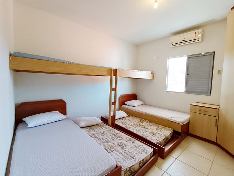 Casa na praia dos Ingleses, 5 dorm, piscina -ALE90