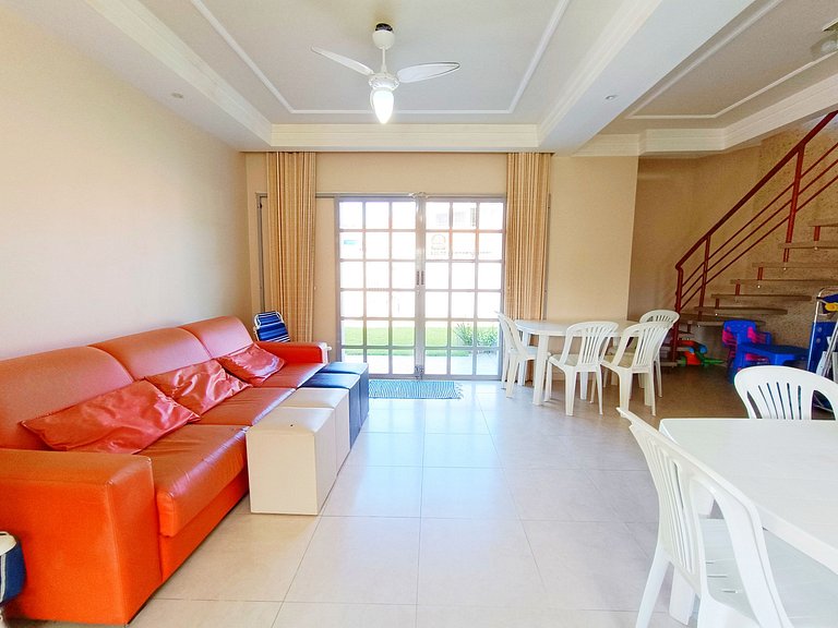 Piscina, churrasq, ar cond. casa/400m mar - ALE90