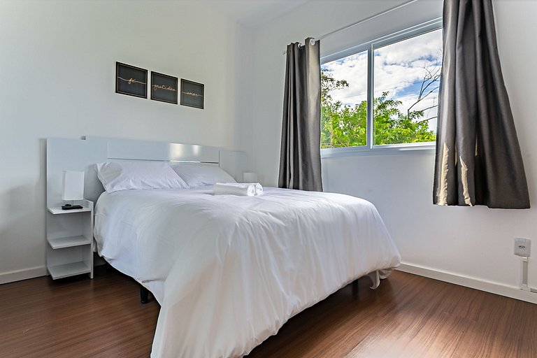 Apartamento Ingleses Sul, 50m do mar - LEN203