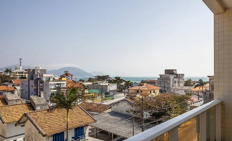 Ingleses Apart - Frente mar com piscina - IAP313