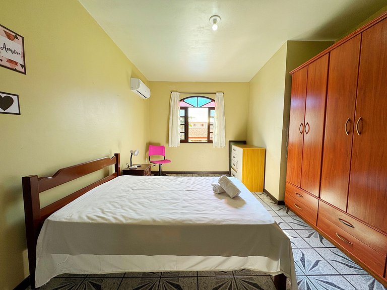 Casa/sobrado centro dos Ingleses - MAC93