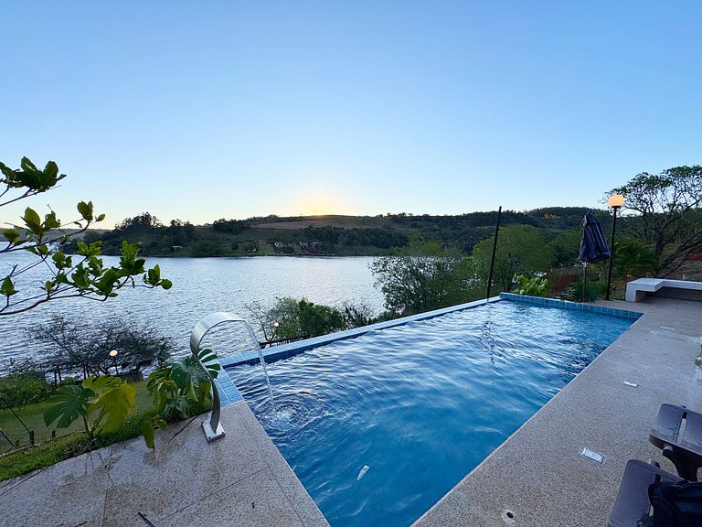 Casa nas Marinas, conforto, W-fi, Ar cond - BVA