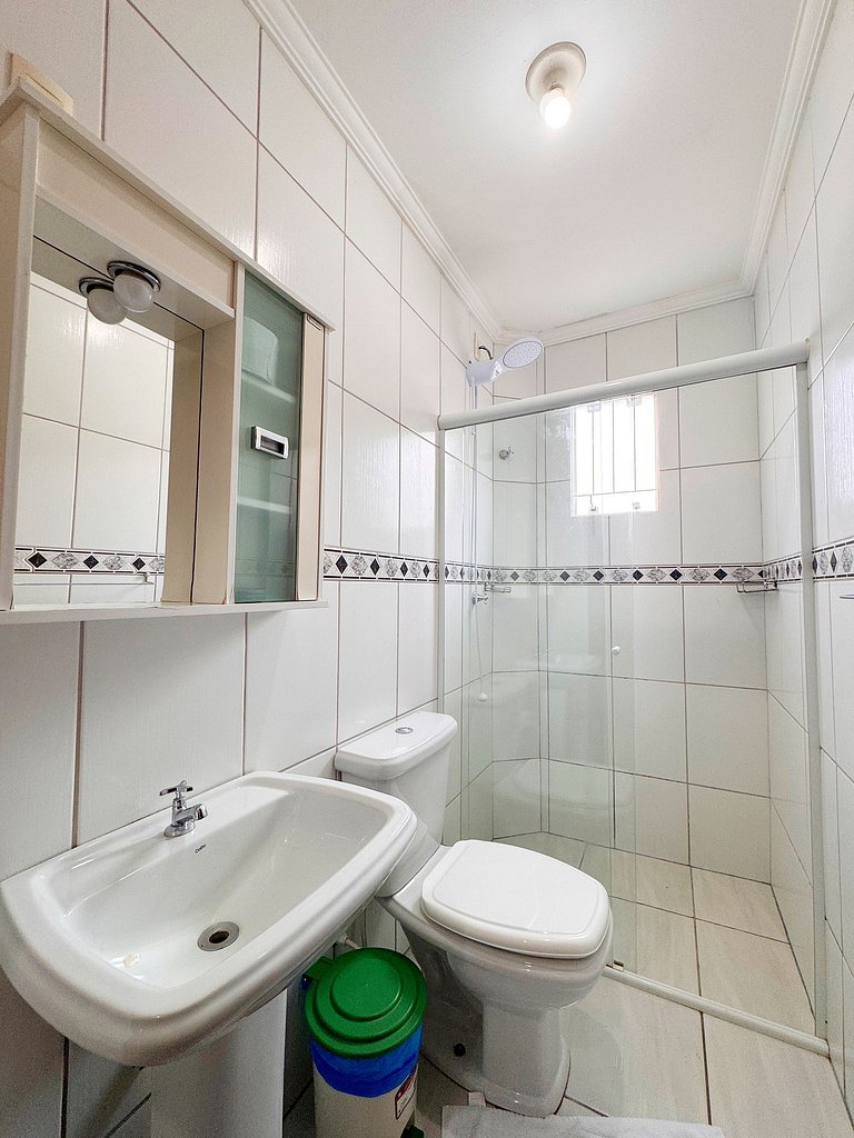 Apartamento térreo com pátio privativo - RMA103