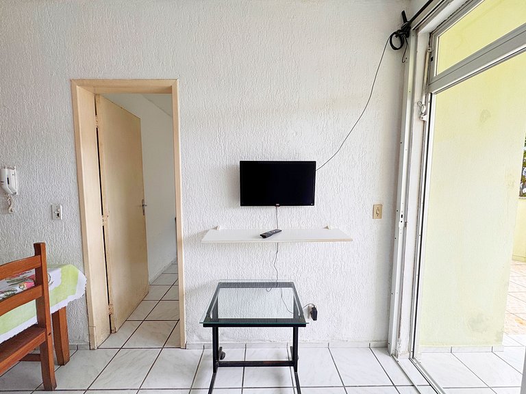 Apto 1dorm. com pátio e churrasqueira - PRC002