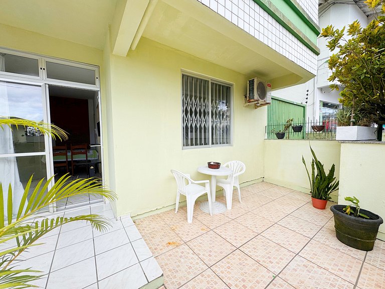 Apto 1dorm. com pátio e churrasqueira - PRC002