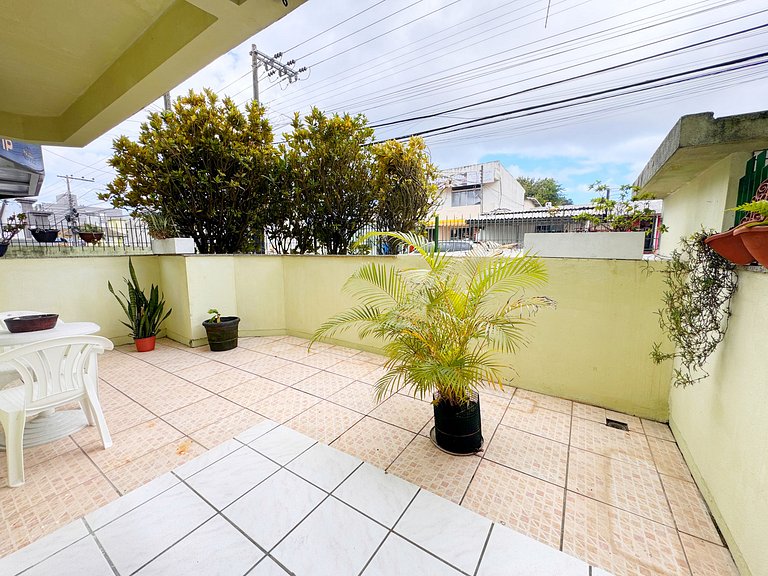 Apto 1dorm. com pátio e churrasqueira - PRC002