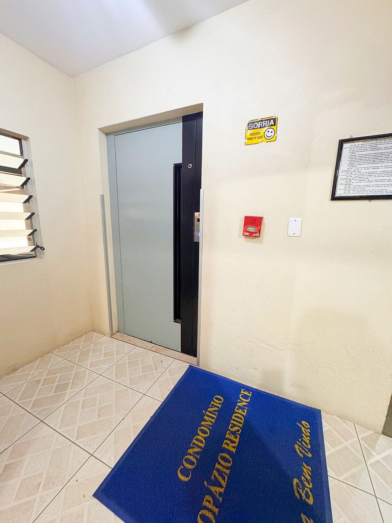 Apê no centrinho dos ingleses, vista mar - TPZ402