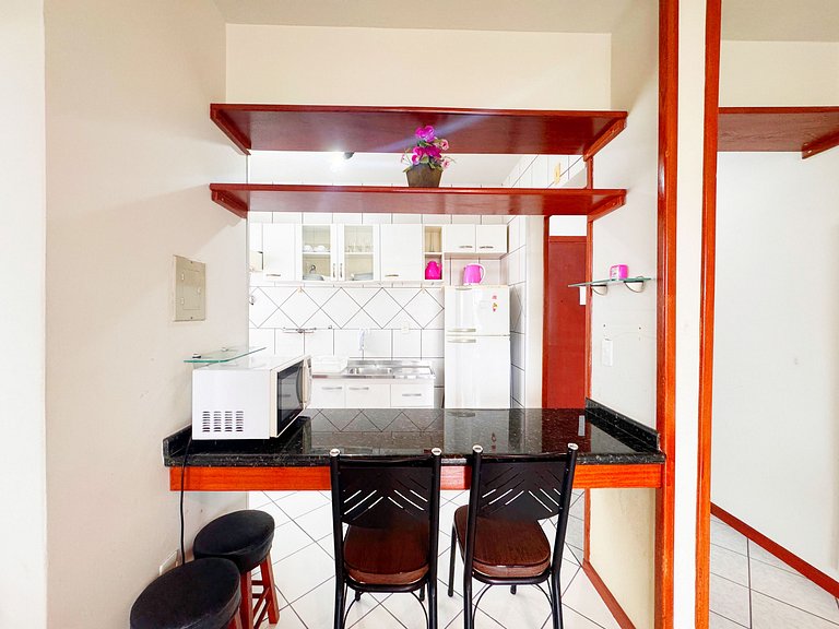 Apê no centrinho dos ingleses, vista mar - TPZ402