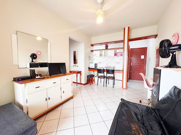 Apê no centrinho dos ingleses, vista mar - TPZ402