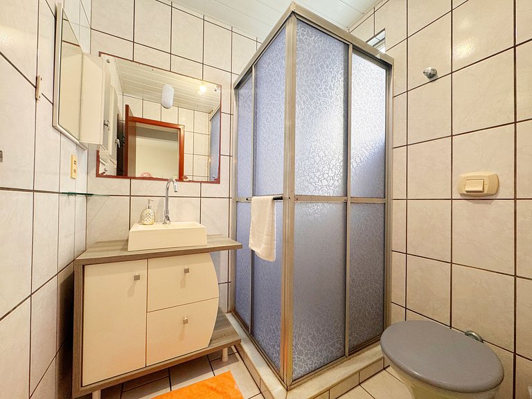 Apê no centrinho dos ingleses, vista mar - TPZ402