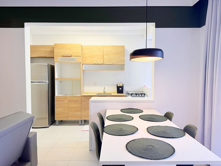 Apto 2 dorm. com ar em Canasvieiras - BEL202A