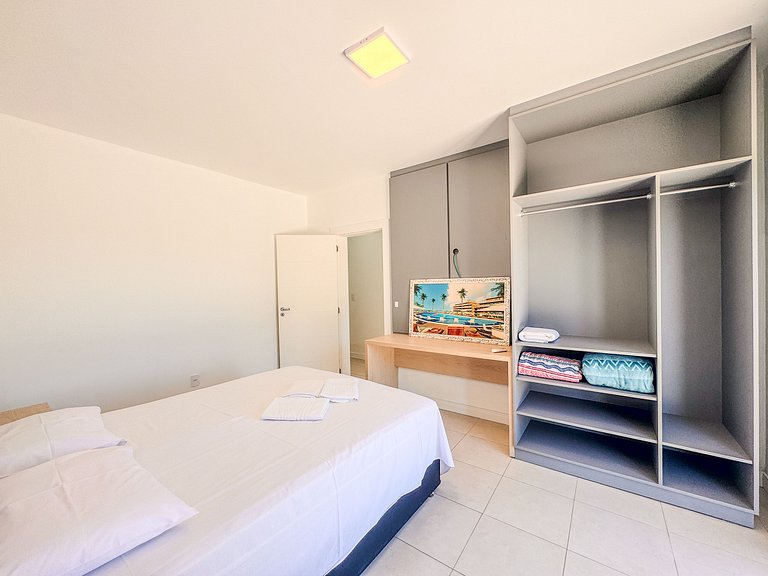 Cobertura pé na areia, Praia do Santinho - ASR004