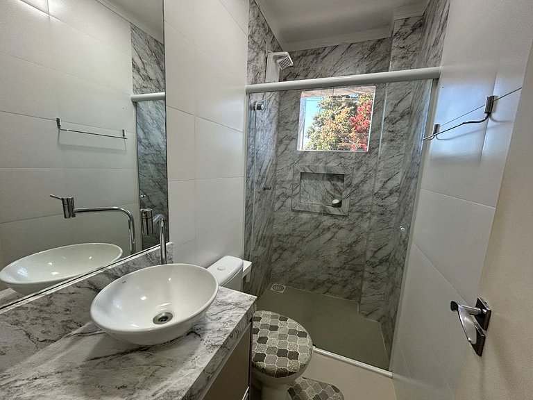 Costão do Santinho/wi-fi/AR/churrasqueira - SBR205