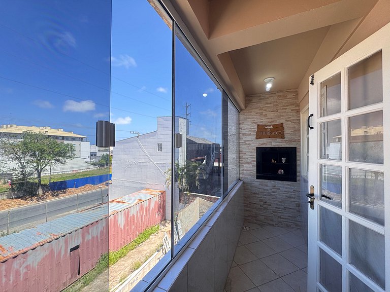 Apto Confortável, Vaga, Cozinha Equipada - ESN302