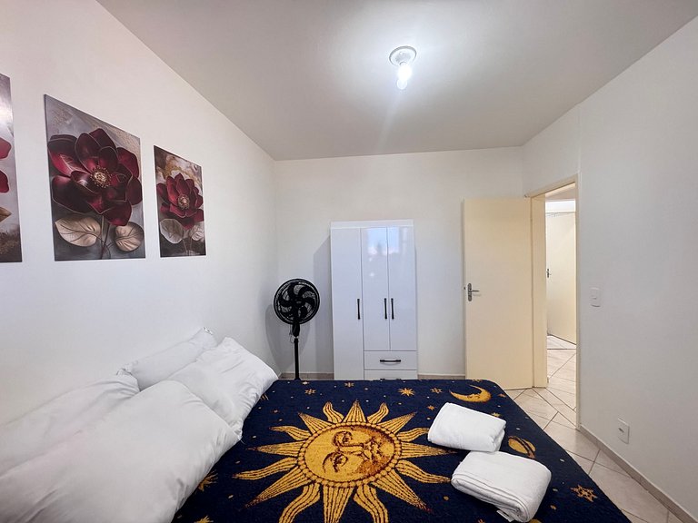 Apto Confortável, Vaga, Cozinha Equipada - ESN302