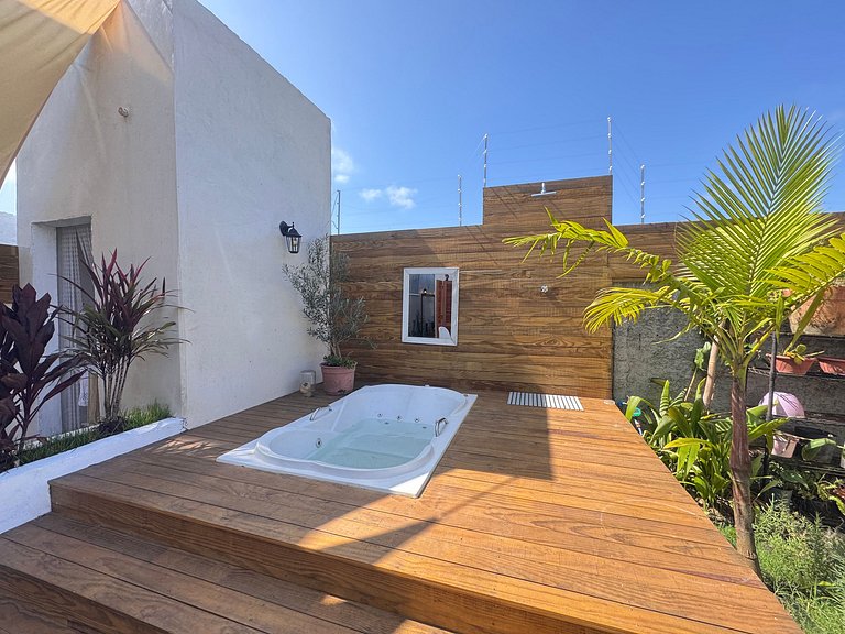 Casa com Jacuzzi Aquecida e Trilha p/Praia - SCR33