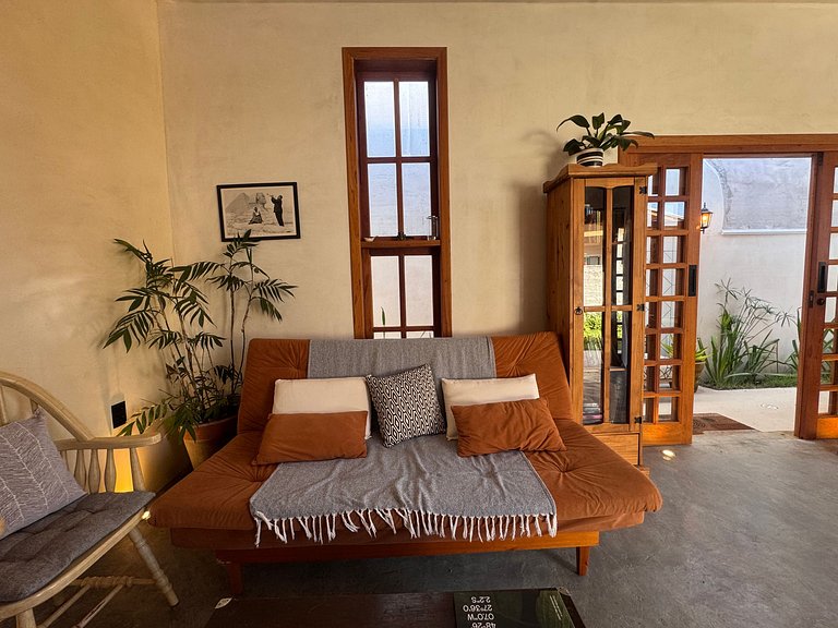 Casa com Jacuzzi Aquecida e Trilha p/Praia - SCR33