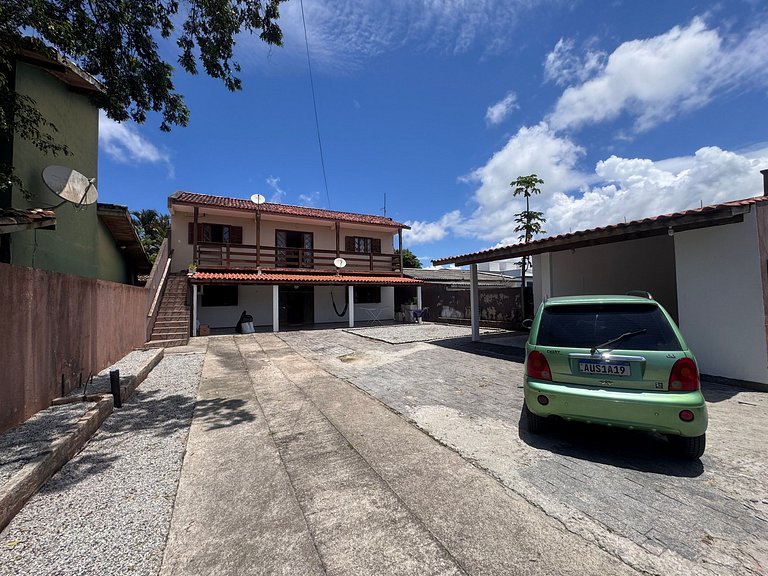 Casa pátio amplo, churrasq. Rio Vermelho - STV142