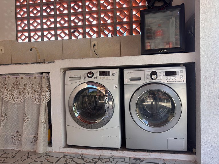 Casa pátio amplo, churrasq. Rio Vermelho - STV142