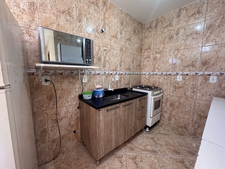 Casa pátio amplo, churrasq. Rio Vermelho - STV142