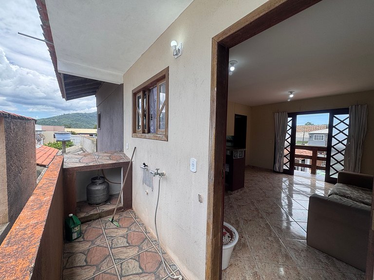 Casa pátio amplo, churrasq. Rio Vermelho - STV142