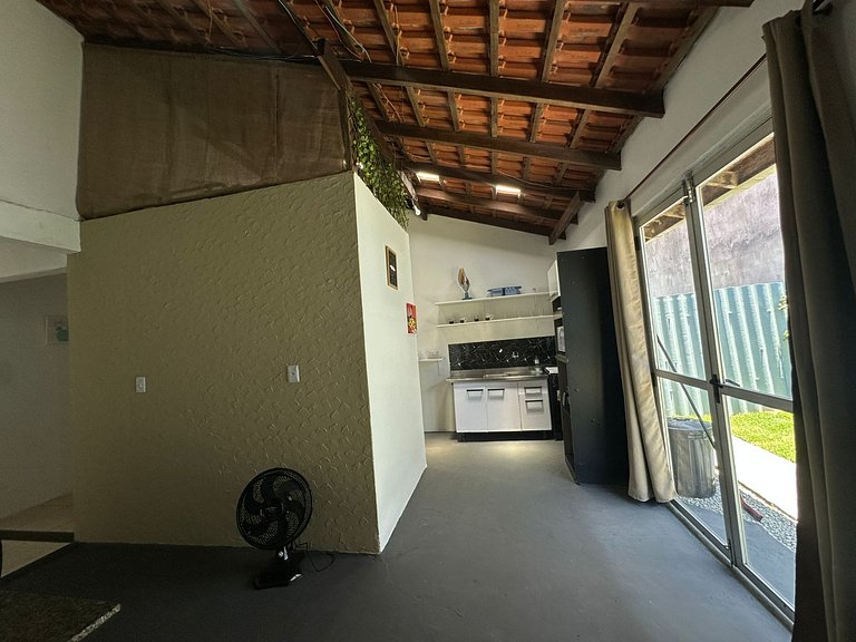 Casa simpática com amplo terreno - REN28