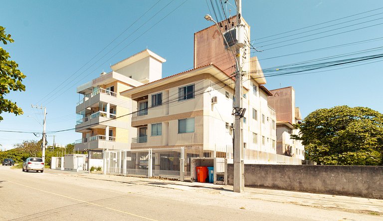 Apartamento, Ar, Churrasqueira a 700m mar - REB101