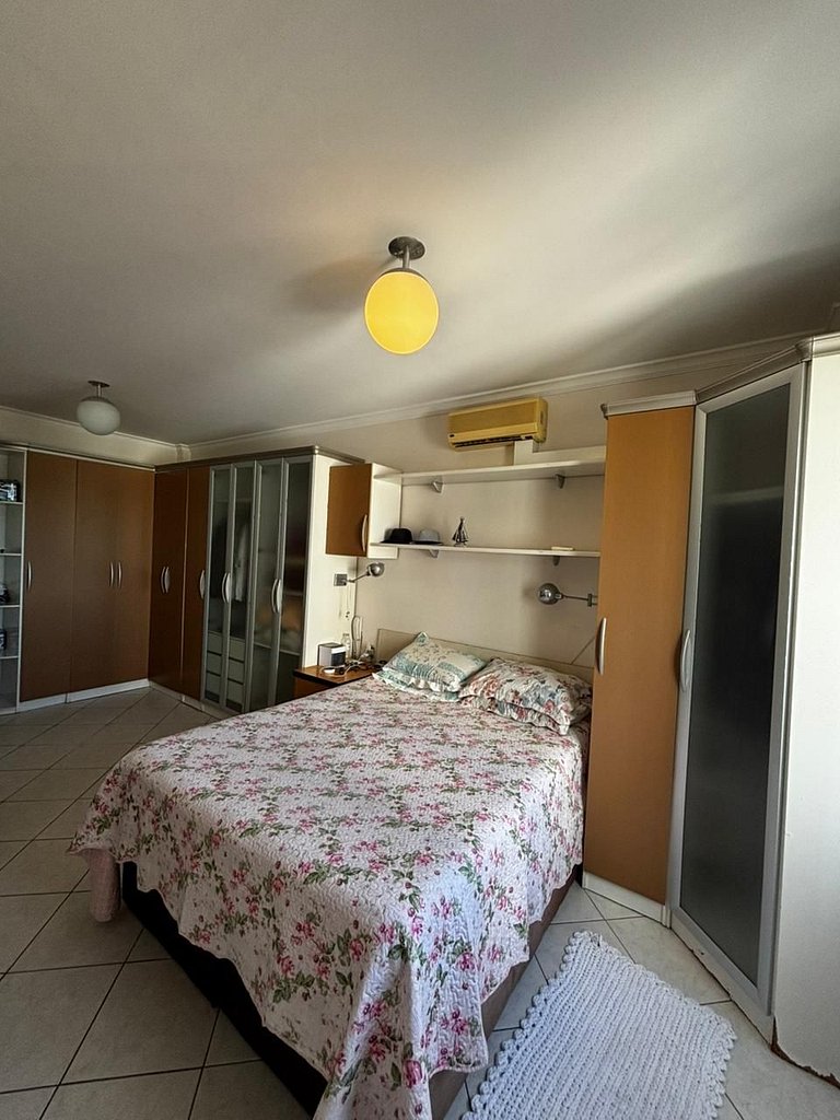 4 quartos quadra mar, Edif. Transamérica - TRA1100