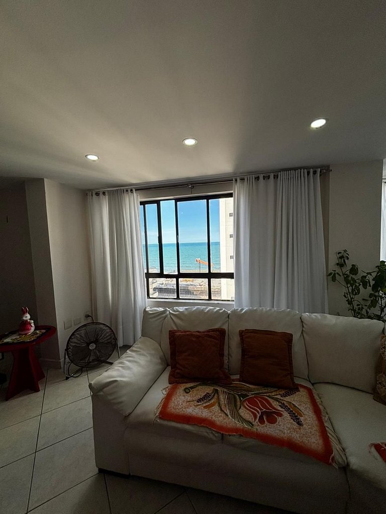 4 quartos quadra mar, Edif. Transamérica - TRA1100