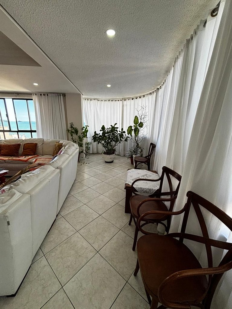 4 quartos quadra mar, Edif. Transamérica - TRA1100