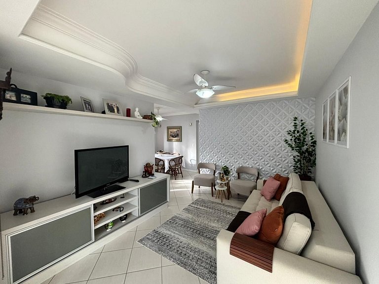 Apartamento com churrasqueira centro BC - TRIX701