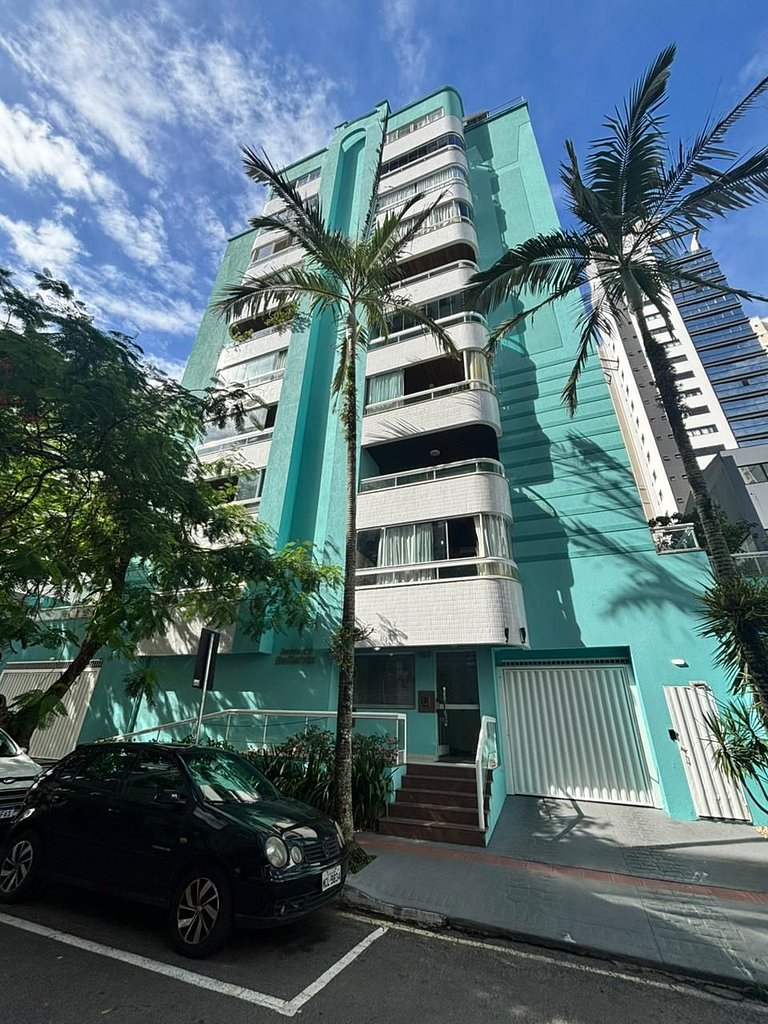 Apartamento com churrasqueira centro BC - TRIX701