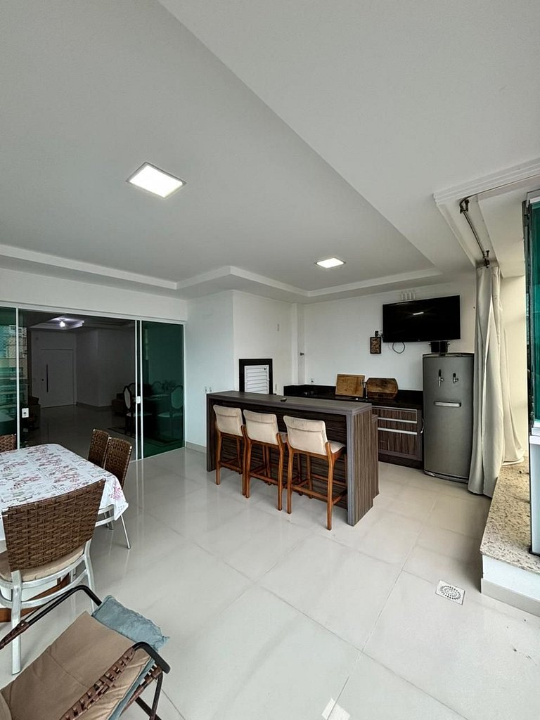 4 suites, área gourmet, meia praia - SOL1001