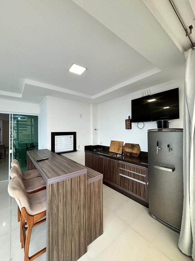 4 suites, área gourmet, meia praia - SOL1001