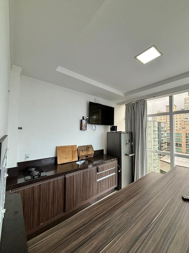 4 suites, área gourmet, meia praia - SOL1001