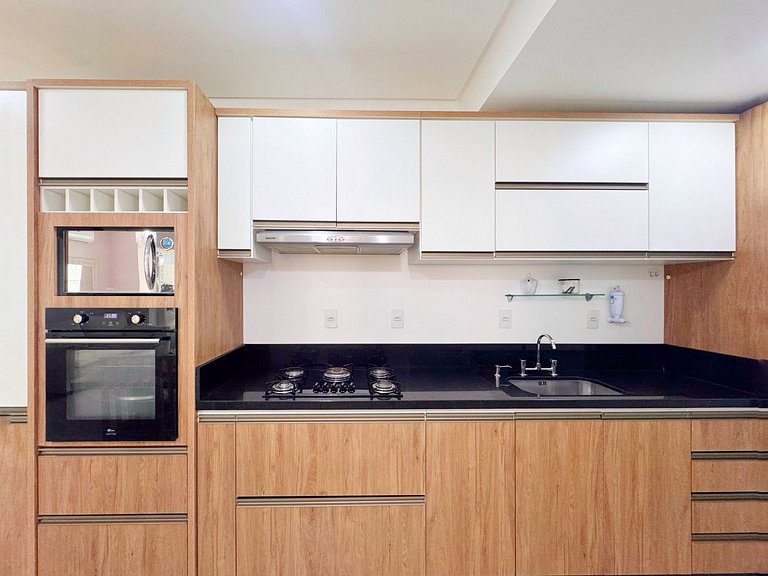 Apto 2 quartos Ingleses 500m do mar - REV101C