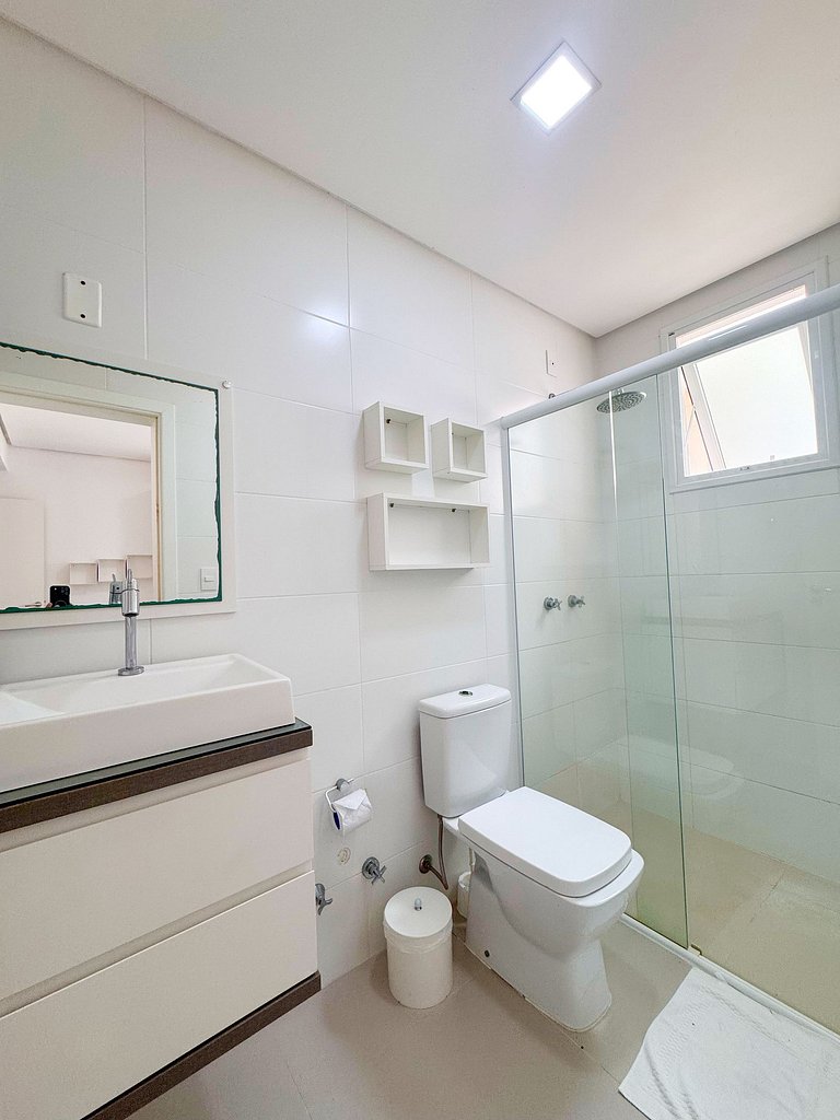 Apto 2 quartos Ingleses 500m do mar - REV101C