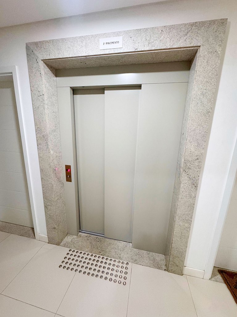 Apto 2 quartos Ingleses 500m do mar - REV101C