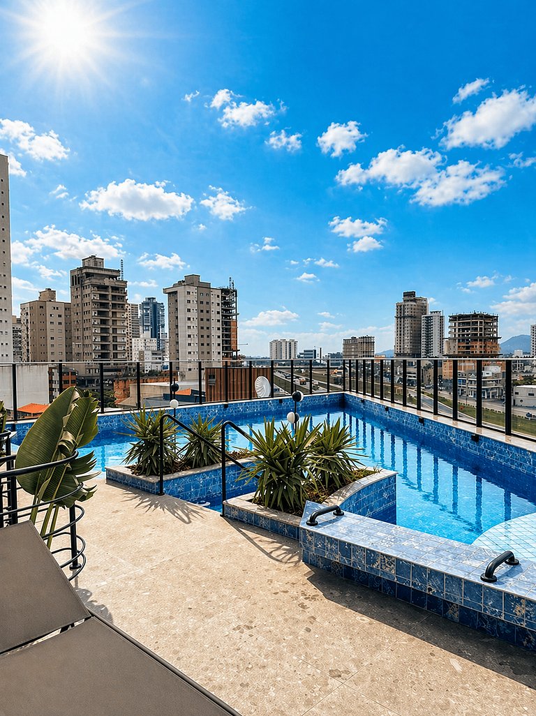 Apto. luxo, 3dorm, meia praia 300m mar - ZUR1204