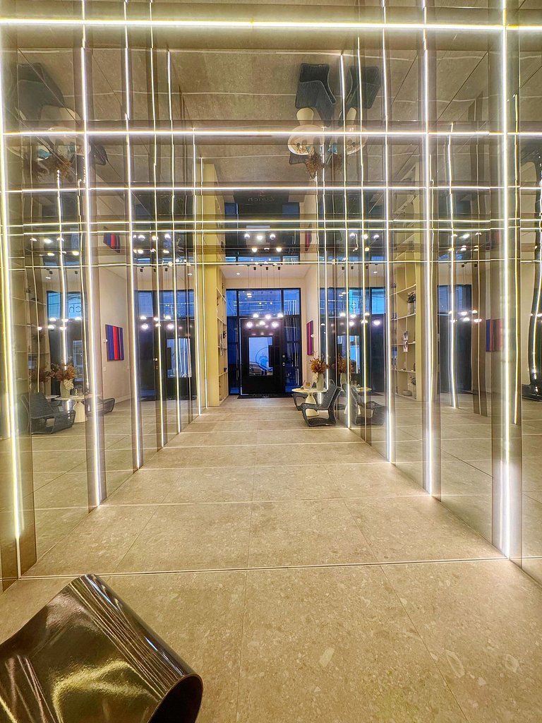 Apto. luxo, 3dorm, meia praia 300m mar - ZUR1204