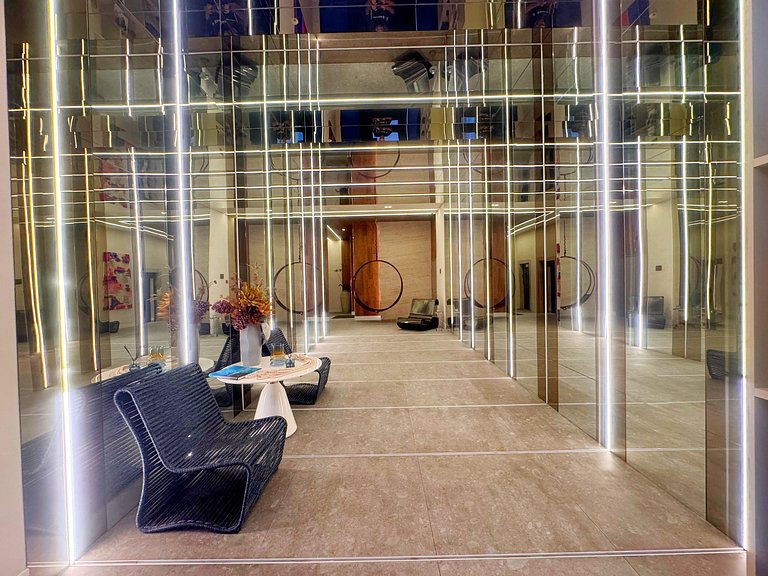 Apto. luxo, 3dorm, meia praia 300m mar - ZUR1204