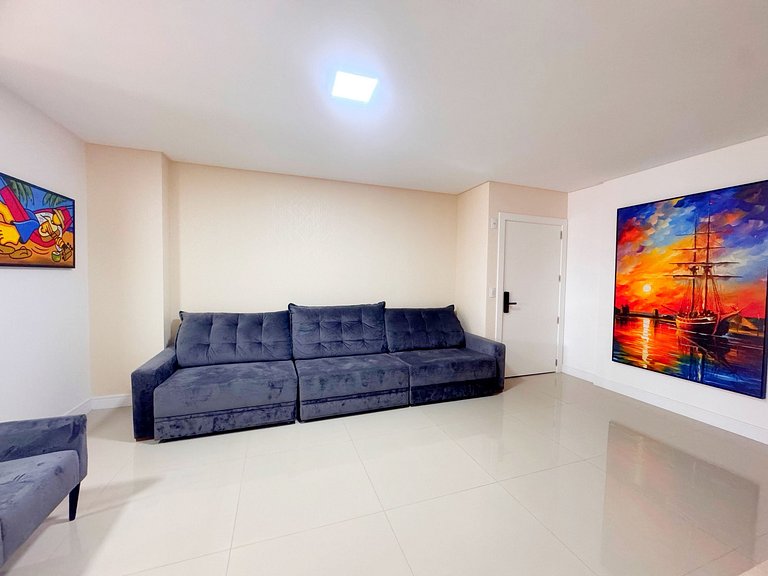 Apto. luxo, 3dorm, meia praia 300m mar - ZUR1204