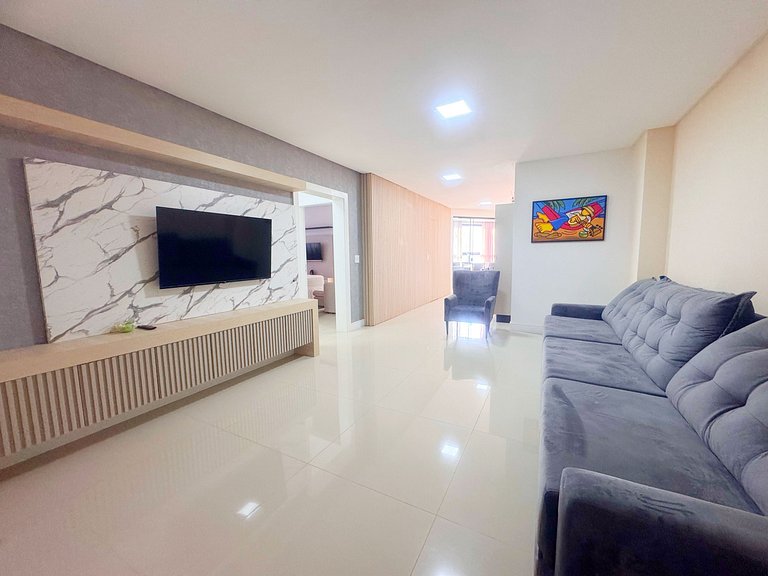 Apto. luxo, 3dorm, meia praia 300m mar - ZUR1204