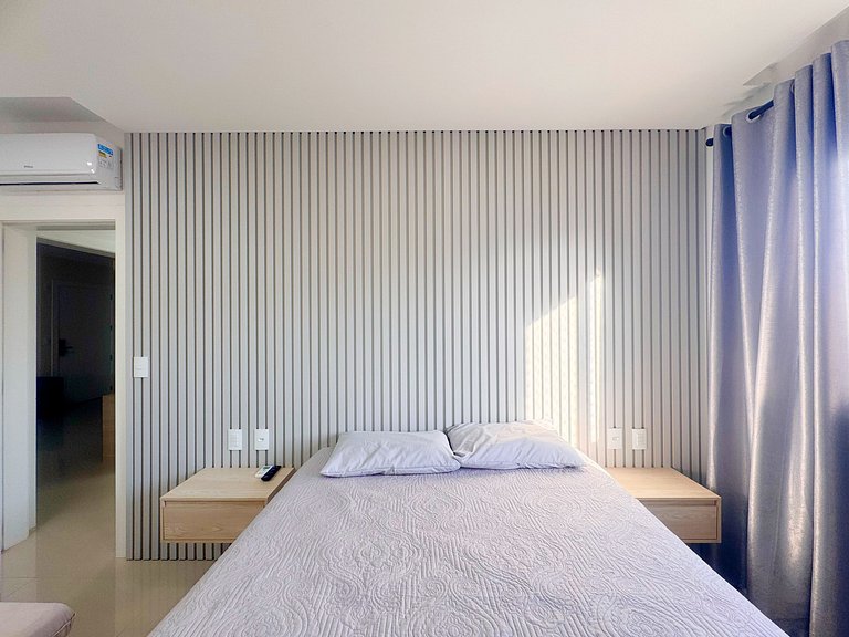 Apto. luxo, 3dorm, meia praia 300m mar - ZUR1204