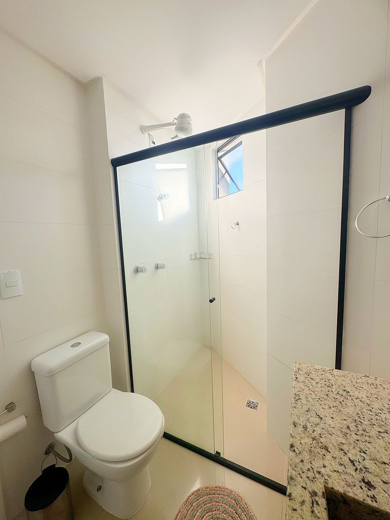 Apto. luxo, 3dorm, meia praia 300m mar - ZUR1204