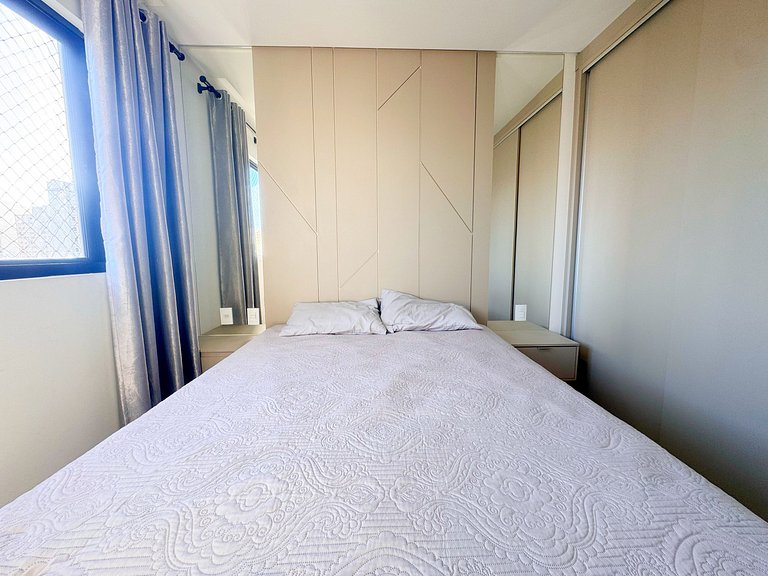 Apto. luxo, 3dorm, meia praia 300m mar - ZUR1204