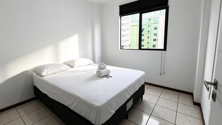 Apto. 2dorm, centro BC, 500m mar - AND402